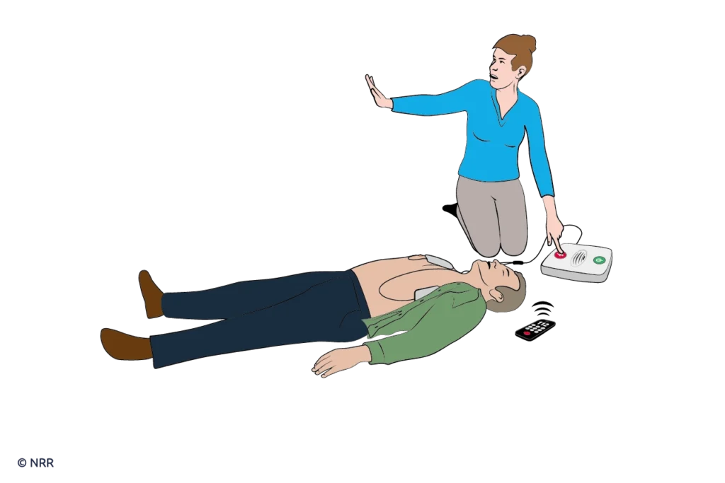 Stap 6: Sluit de AED aan. AED geeft een schokopdracht